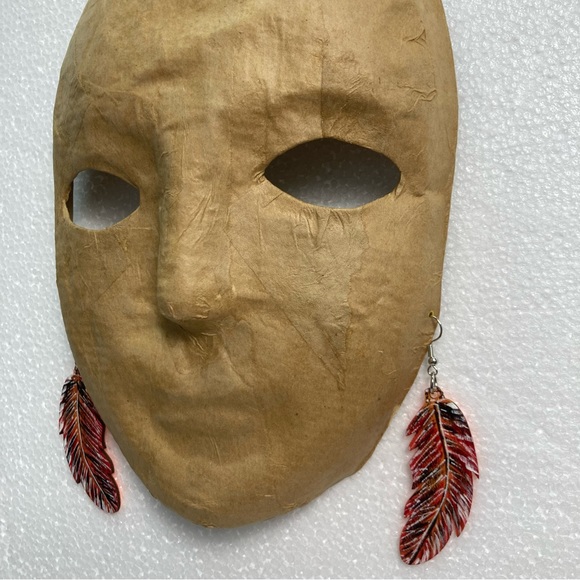 Feather-Shaped Earrings: Handcrafted, Hand-Painted, and Perfect for Fall - Picture 5 of 8